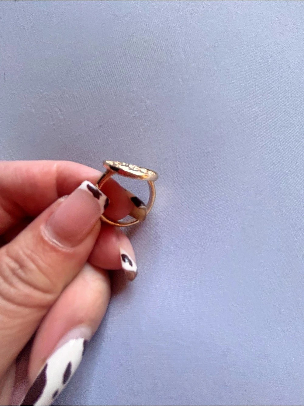 Gold-Tone Statement Ring - Picture 4 of 4